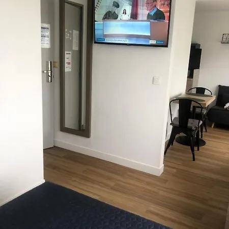 Cosyade Equipee D'un Parking Prive Gratuit