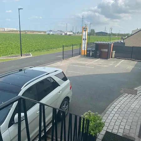 Cosyade Equipee D'un Parking Prive Gratuit Aparthotel 3*