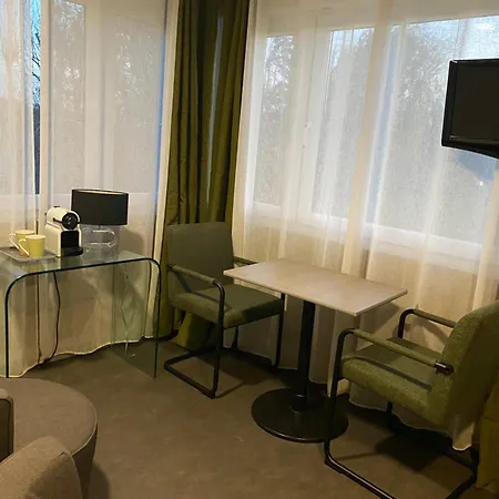 Cosyade Equipee D'un Parking Prive Gratuit Aparthotel