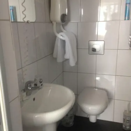 Cosyade Equipee D'un Parking Prive Gratuit Bourbourg