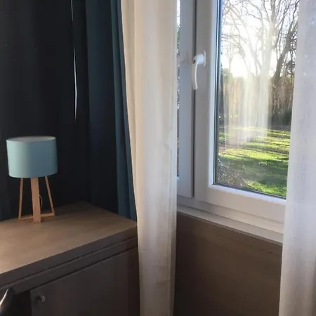 Cosyade Equipee D'un Parking Prive Gratuit Aparthotel 3*