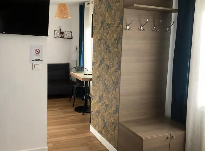 Cosyade Equipee D'un Parking Prive Gratuit 3* Bourbourg