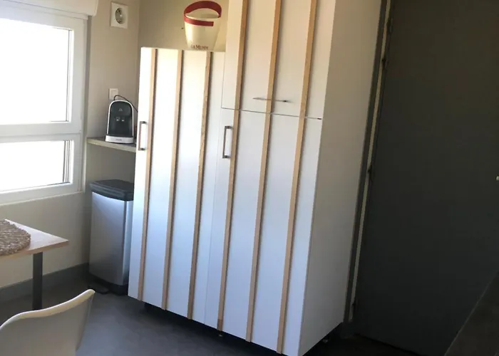 Cosyade Equipee D'un Parking Prive Gratuit Aparthotel 3*