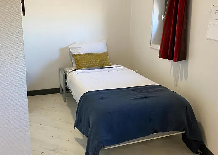 Aparthotel Cosyade Equipee D'un Parking Prive Gratuit Bourbourg