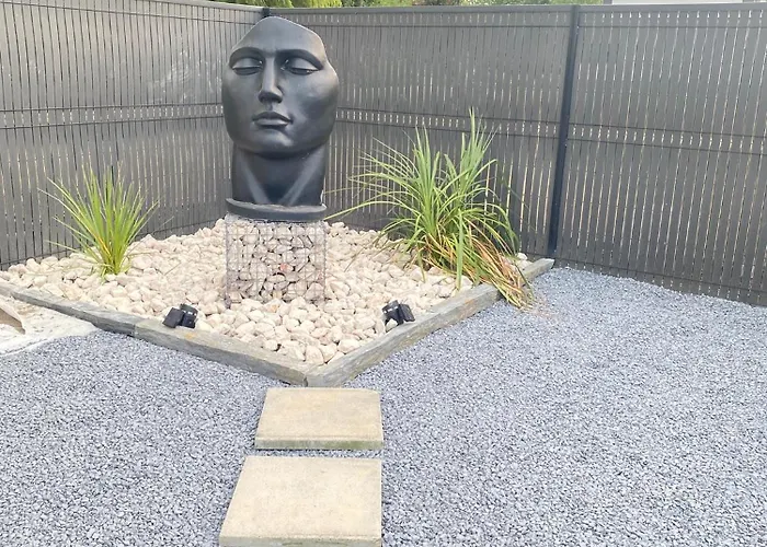 Cosyade Equipee D'un Parking Prive Gratuit Aparthotel Bourbourg