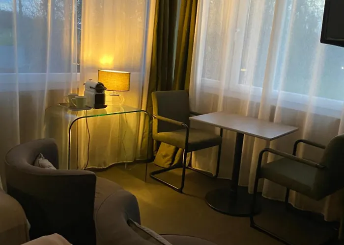 Cosyade Equipee D'un Parking Prive Gratuit 3* Bourbourg